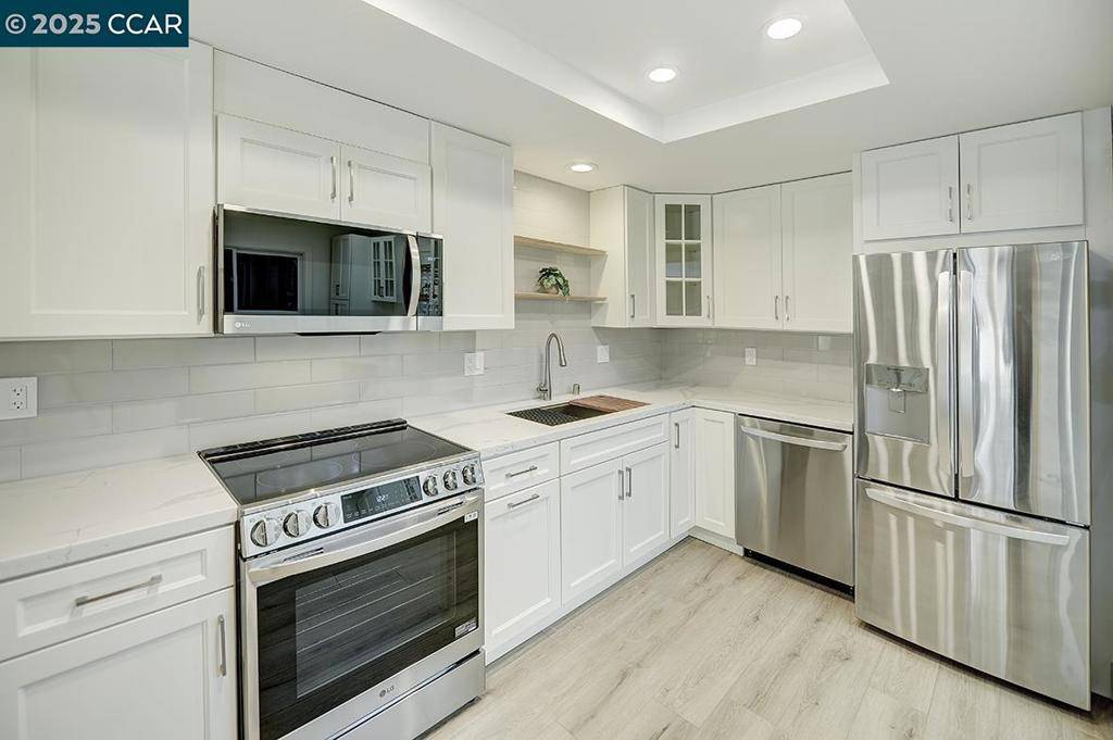 Walnut Creek, CA 94595,1115 Running Springs Rd #5