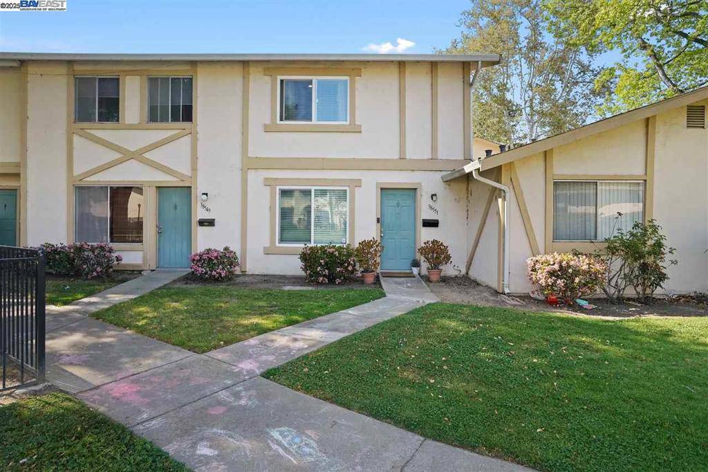 Fremont, CA 94536,38551 Royal Ann Cmn