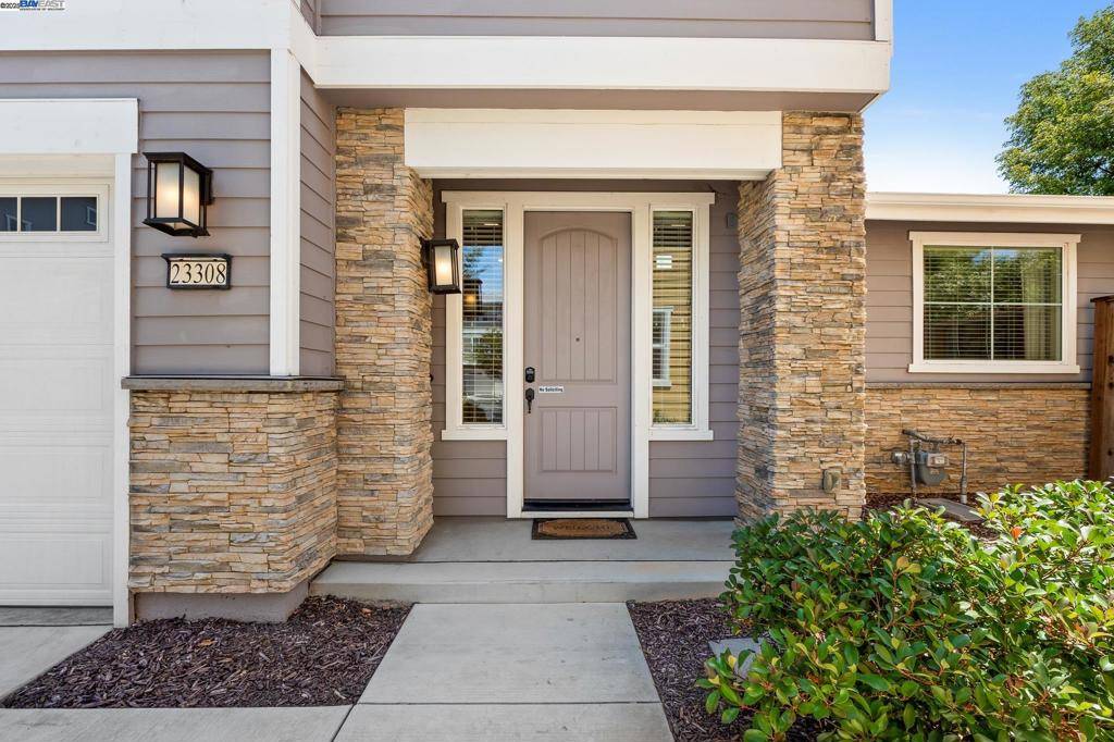 Hayward, CA 94545,23308 Wilmot Cir