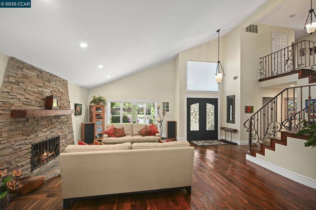 San Ramon, CA 94582,635 Canyon Crest Rd. E.