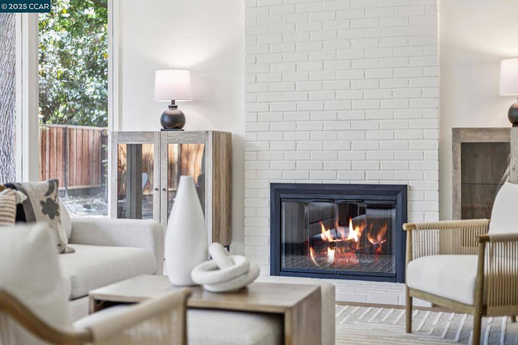 Walnut Creek, CA 94598,243 Santa Fe Dr