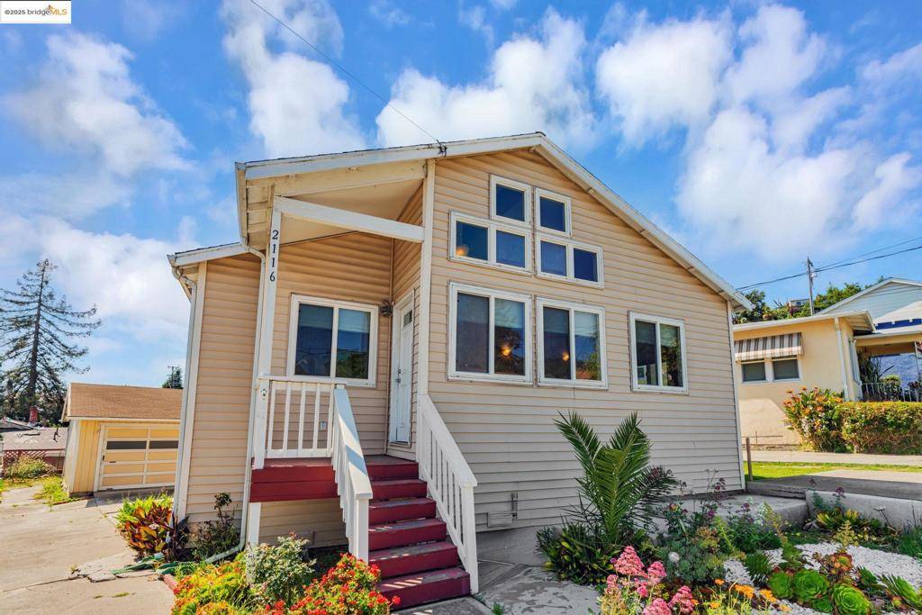 San Leandro, CA 94578,2116 LUNA AVENUE