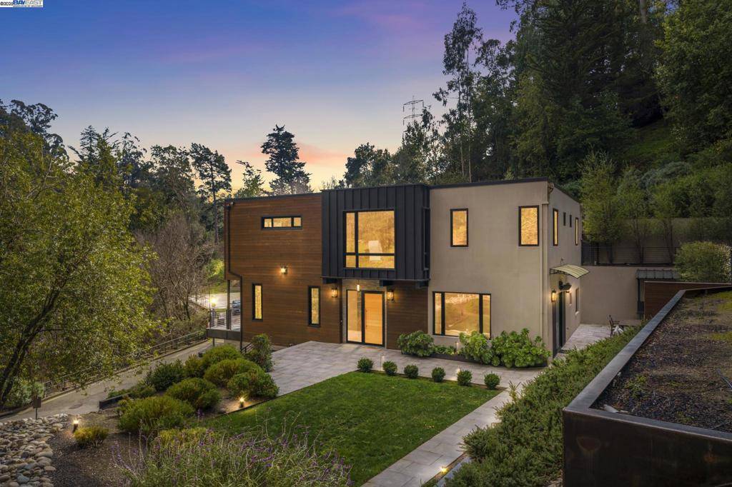 Oakland, CA 94611,3 West Cir