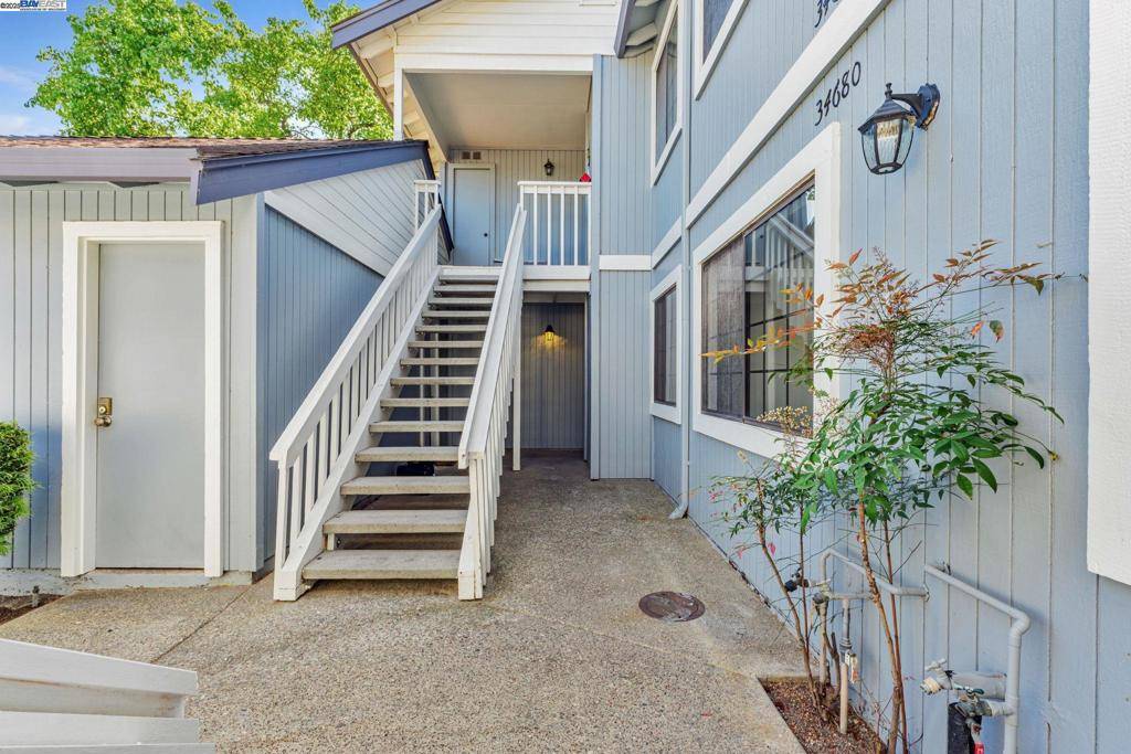 Fremont, CA 94555,34680 Loreal Ter