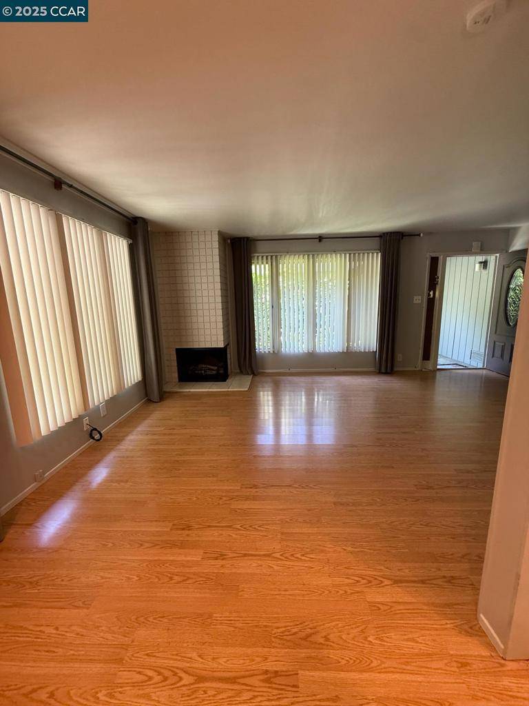 Walnut Creek, CA 94596,2061 VANDERSLICE AVE