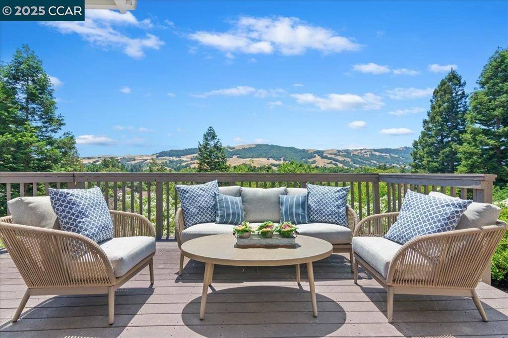 Danville, CA 94526,1220 Robyn Dr