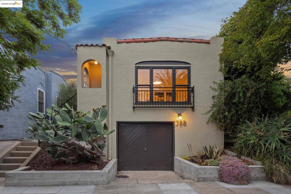 Oakland, CA 94609,388 43rd