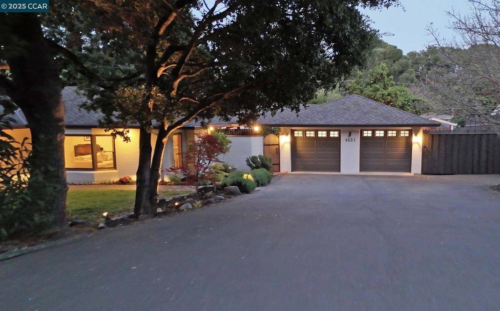 Martinez, CA 94553-3272,4421 Canyon Way