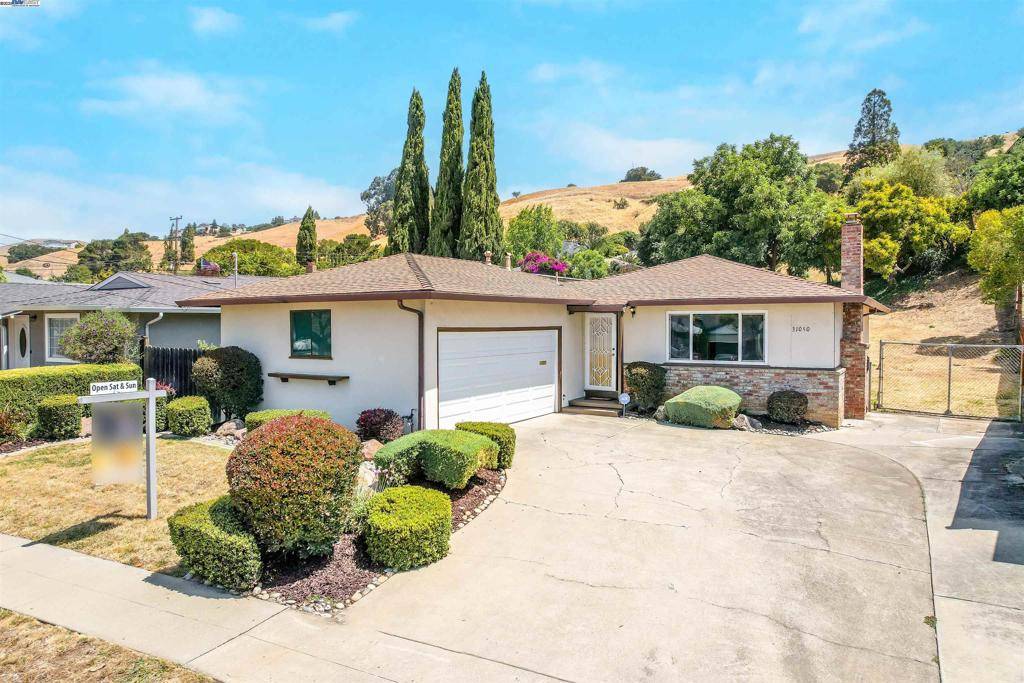Hayward, CA 94544,31050 Chicoine Ave