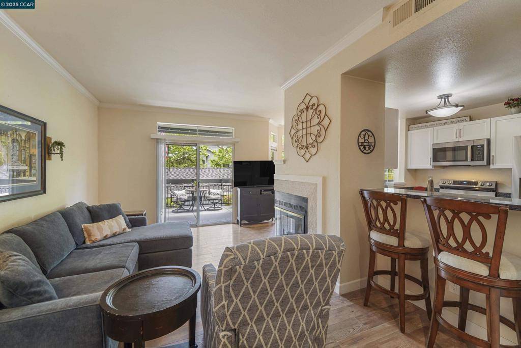Pleasanton, CA 94588,7765 Canyon Meadow Cir #A