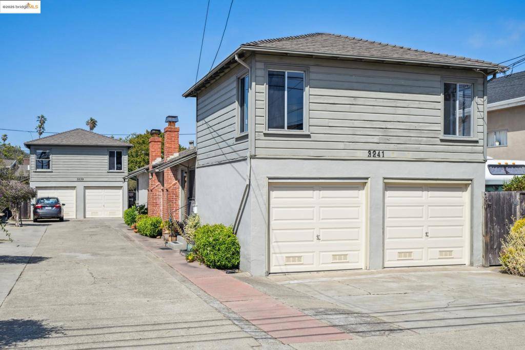Alameda, CA 94501,3239 Briggs Ave