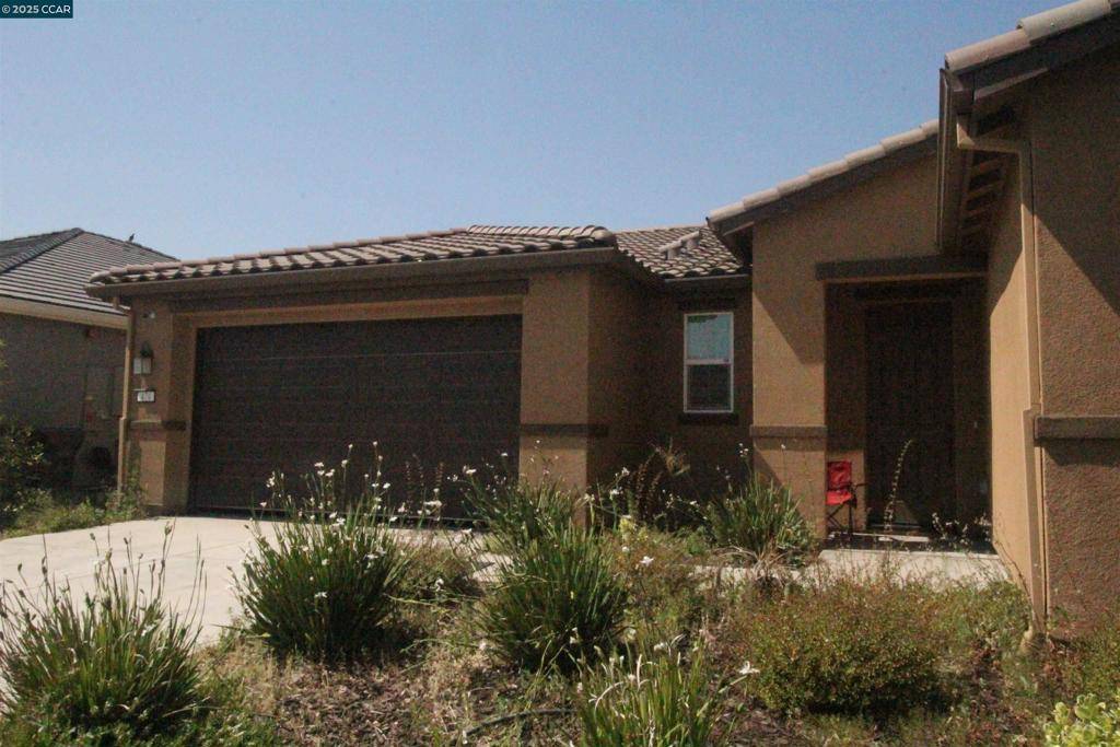 Lathrop, CA 95330-8354,474 Central Pacific St.