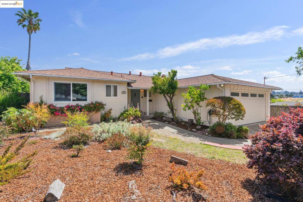 San Pablo, CA 94806,2424 Fisher Street