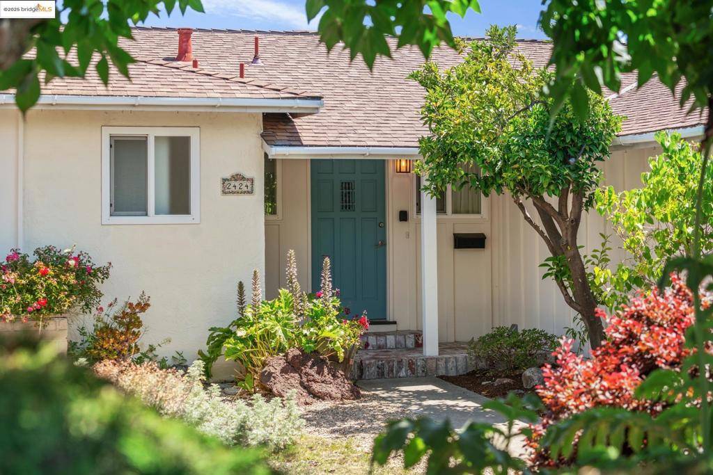 San Pablo, CA 94806,2424 Fisher Street