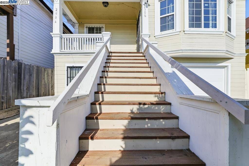 Oakland, CA 94606,2506 Highland Ave