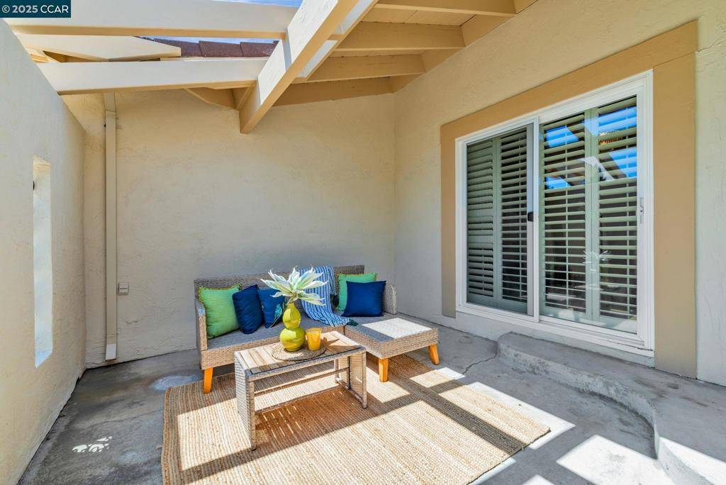 Walnut Creek, CA 94596,2412 Lariat Ln