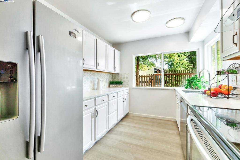 Walnut Creek, CA 94598,208 Siskiyou Ct