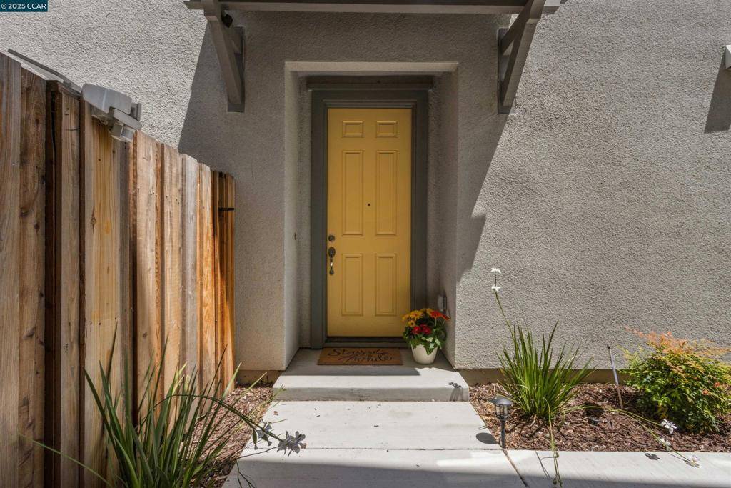 Pittsburg, CA 94565,28 Springbrook Ln