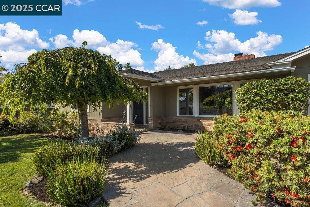 Lafayette, CA 94549,1071 Serrano Ct