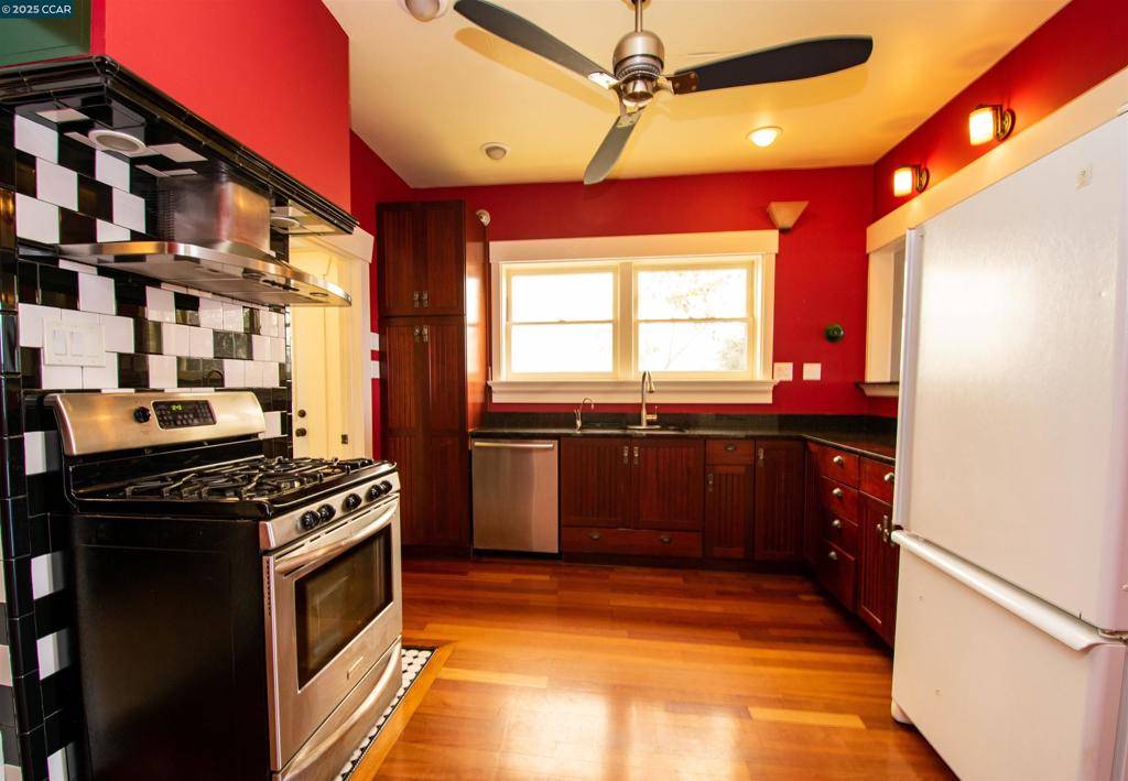San Francisco, CA 94131,246 Bemis St