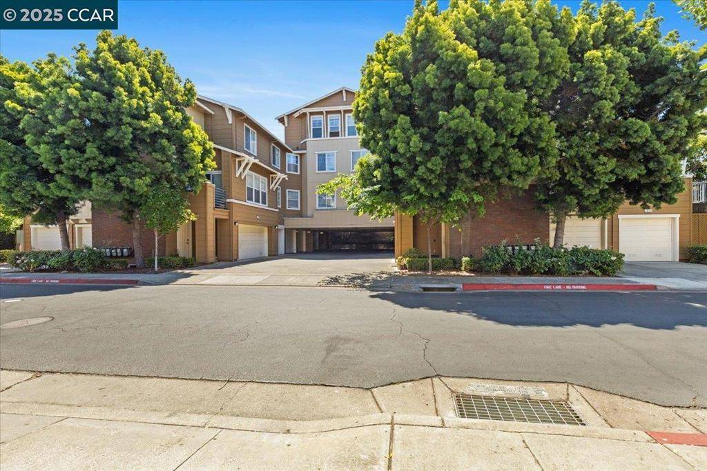 Oakland, CA 94603,1582 Chandler St #131