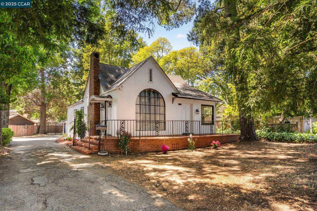 San Anselmo, CA 94960,1019 Sir Francis Drake Blvd