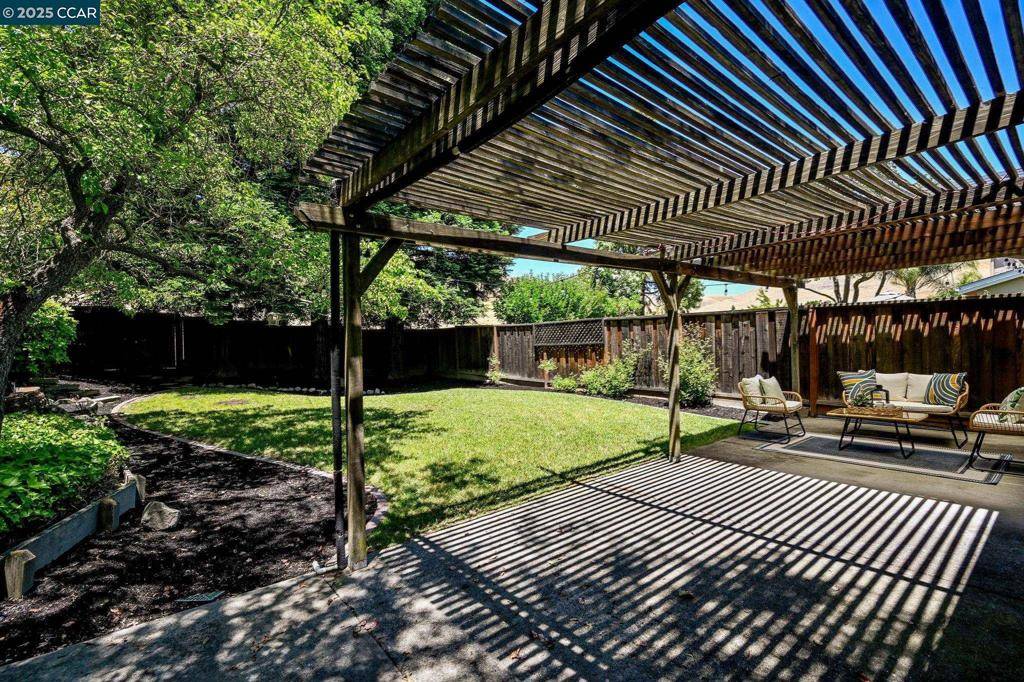 Danville, CA 94526,2120 Shady Creek Pl