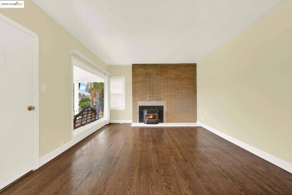 Oakland, CA 94603,2327 99Th Ave