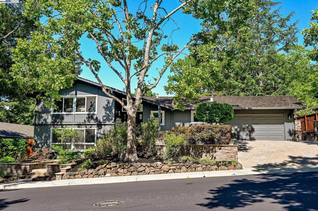 Danville, CA 94526,587 Old Orchard Dr