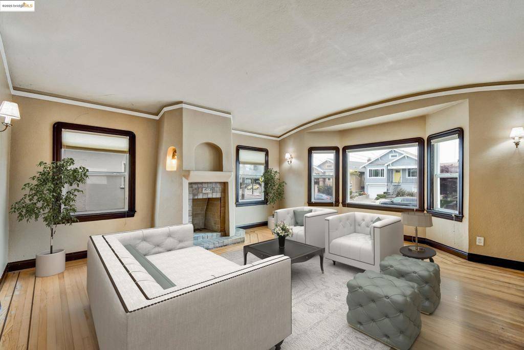 Oakland, CA 94608,4211 Market St