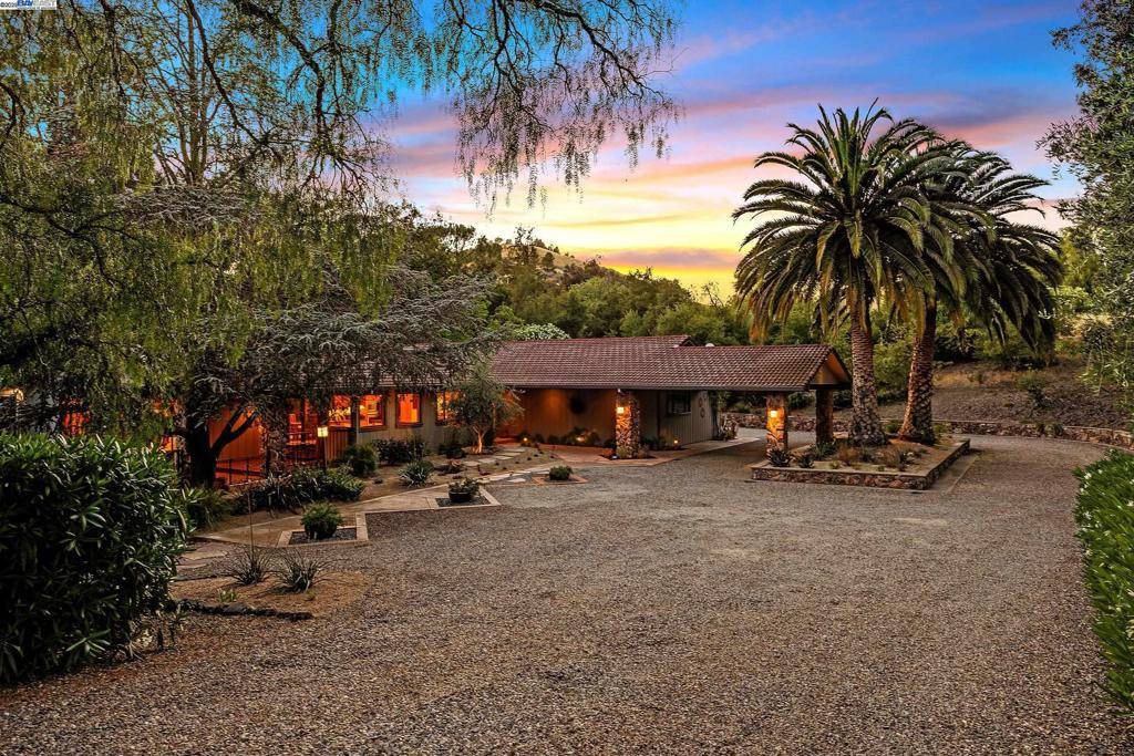 Livermore, CA 94551,12885 Morgan Territory Road