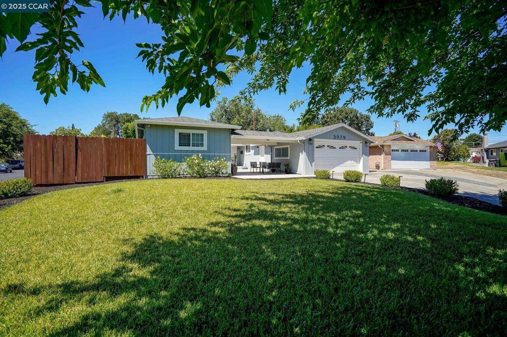 Concord, CA 94519-1257,3979 Beechwood Court