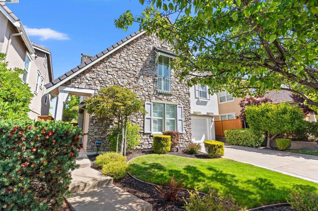 Danville, CA 94506,1736 Cottswald St