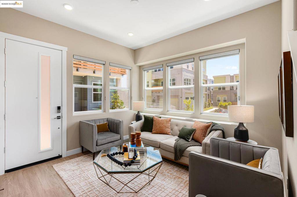 Hayward, CA 94544,28978 Parkwood Lane #74