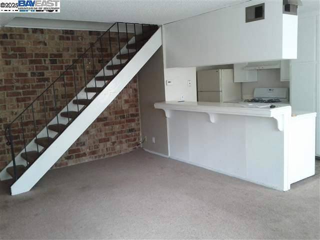 Pleasanton, CA 94588-8154,Address not disclosed