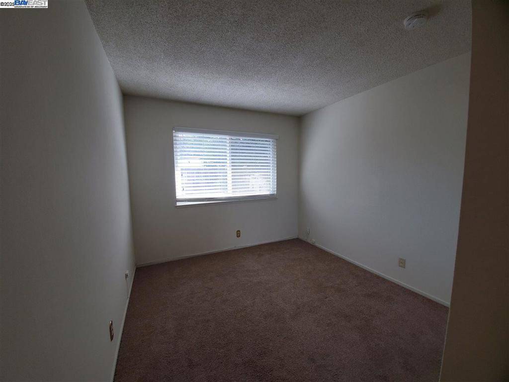 2255 Segundo Ct Pleasanton, CA 94588-8176