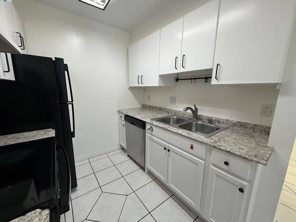Fremont, CA 94536,38623 Cherry Ln #175