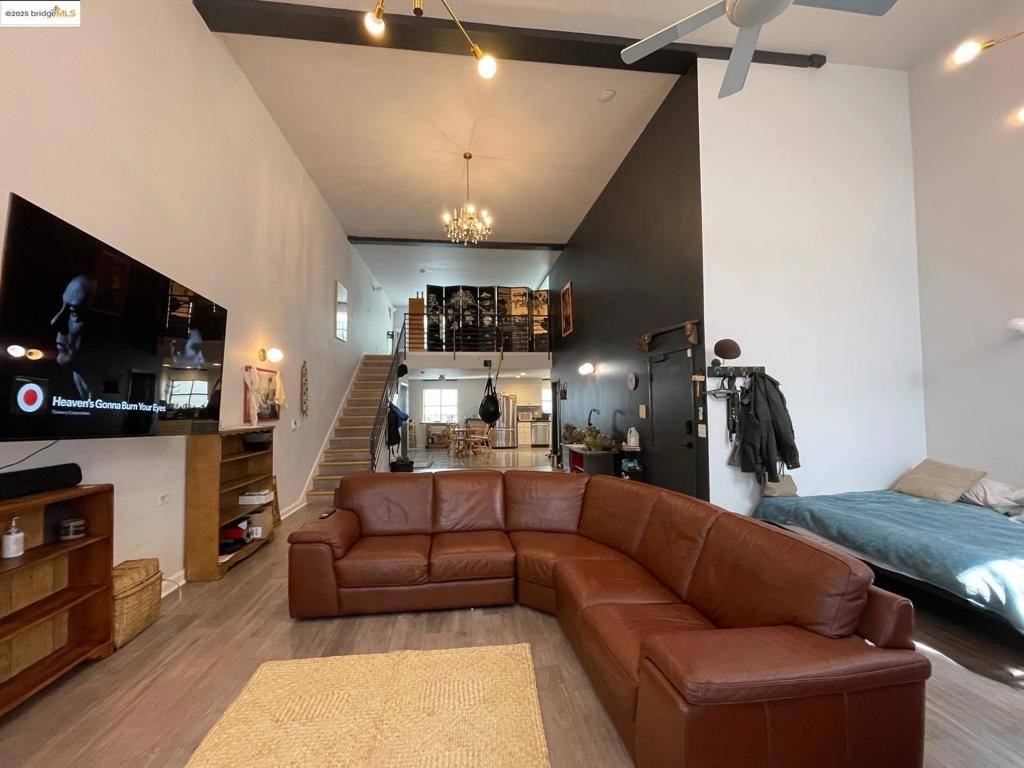 San Francisco, CA 94103,49 Norfolk St