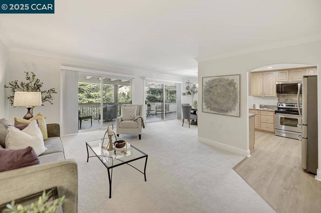 Walnut Creek, CA 94595,1400 Ptarmigan Dr #11