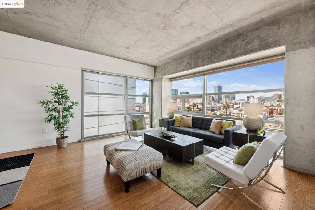 Oakland, CA 94607-4350,428 Alice St. #817