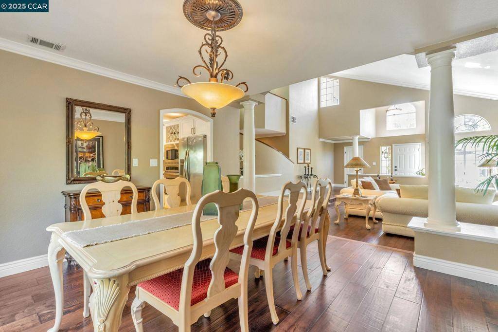 Danville, CA 94506,668 Sun Tree Ct