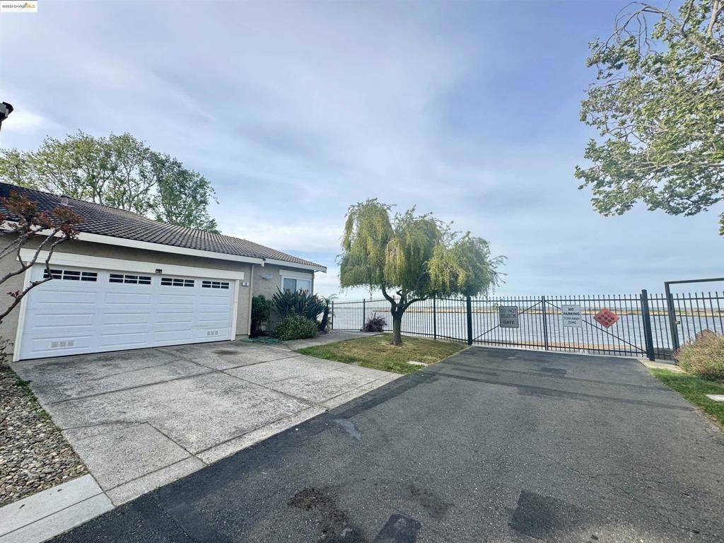 Pittsburg, CA 94565,10 Sea Point Way