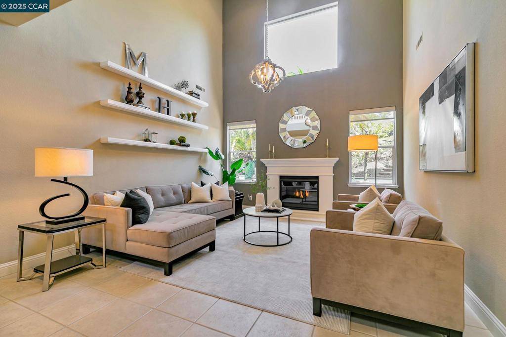 San Jose, CA 95135,2632 Carmella Ct