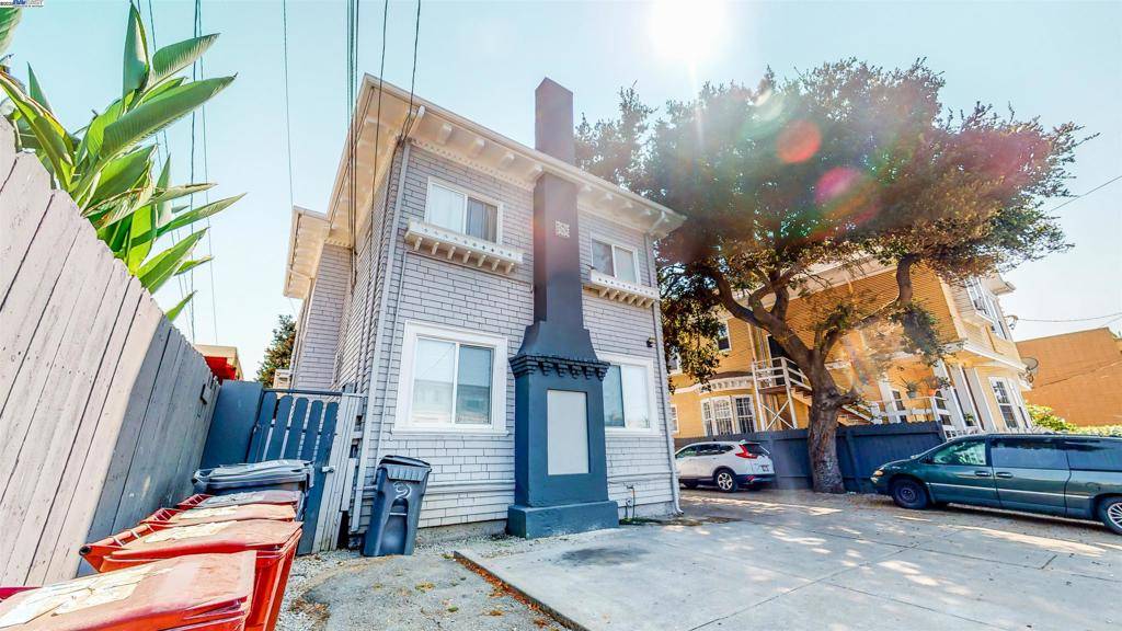 Oakland, CA 94601,1832 Fruitvale Ave
