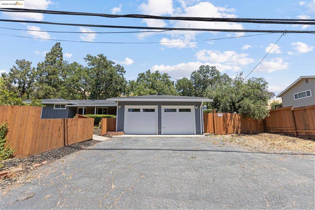 Concord, CA 94518,886 San Miguel Rd