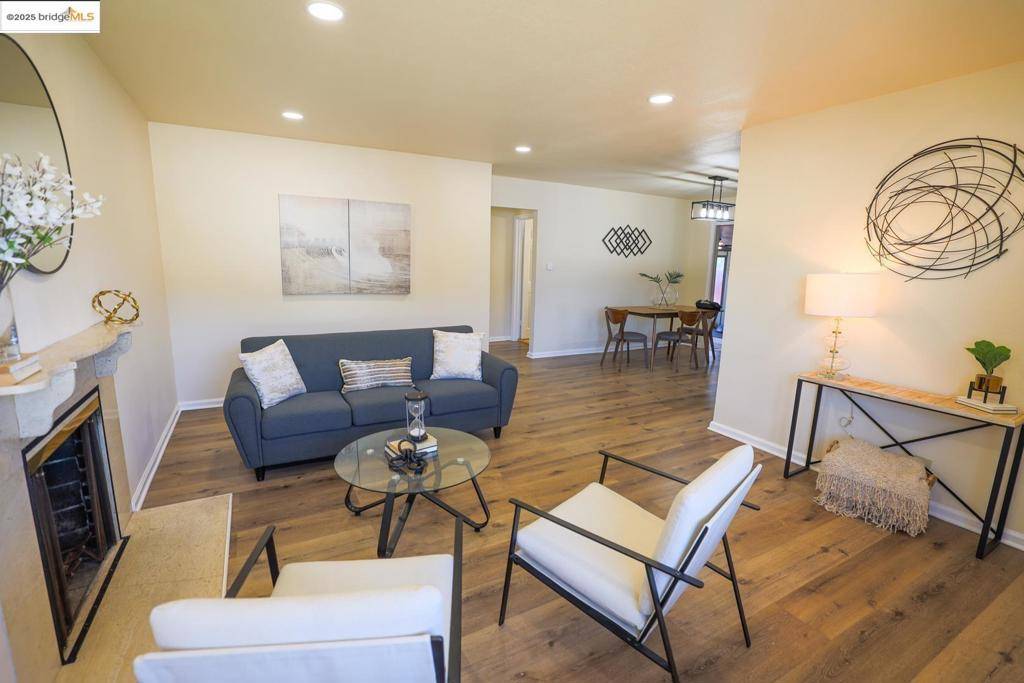 Richmond, CA 94806,2932 Gilma DR