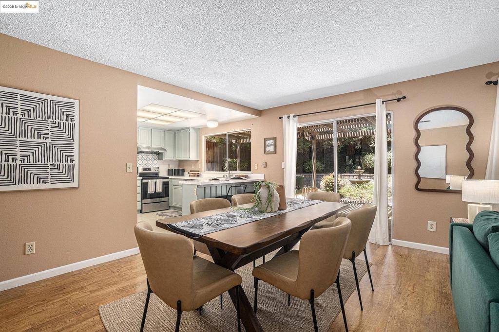 Martinez, CA 94553-4151,1039 Village Oaks Drive
