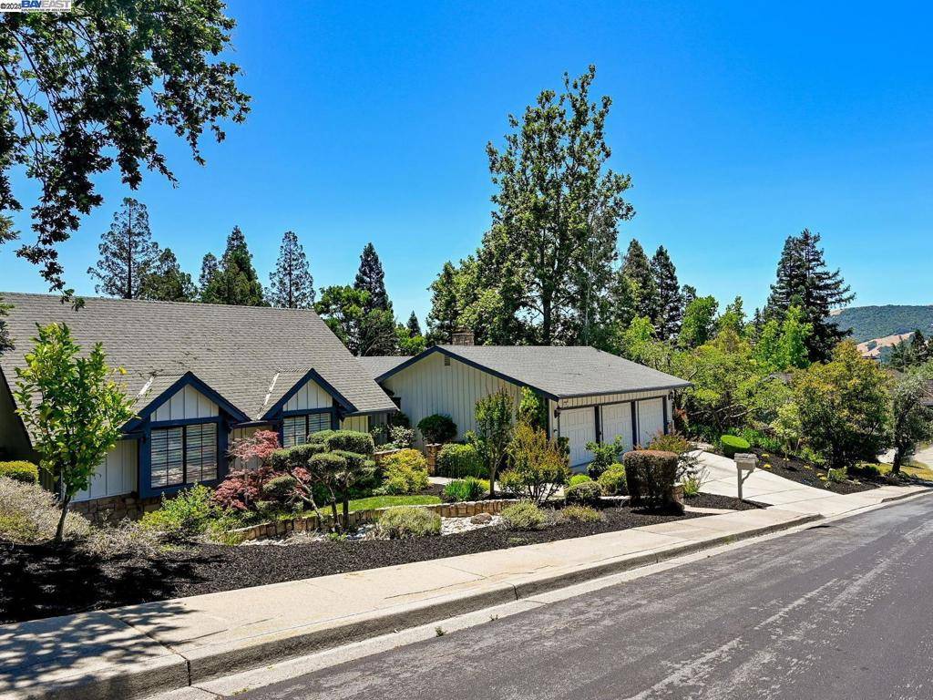 Danville, CA 94526,211 Arthur Ct