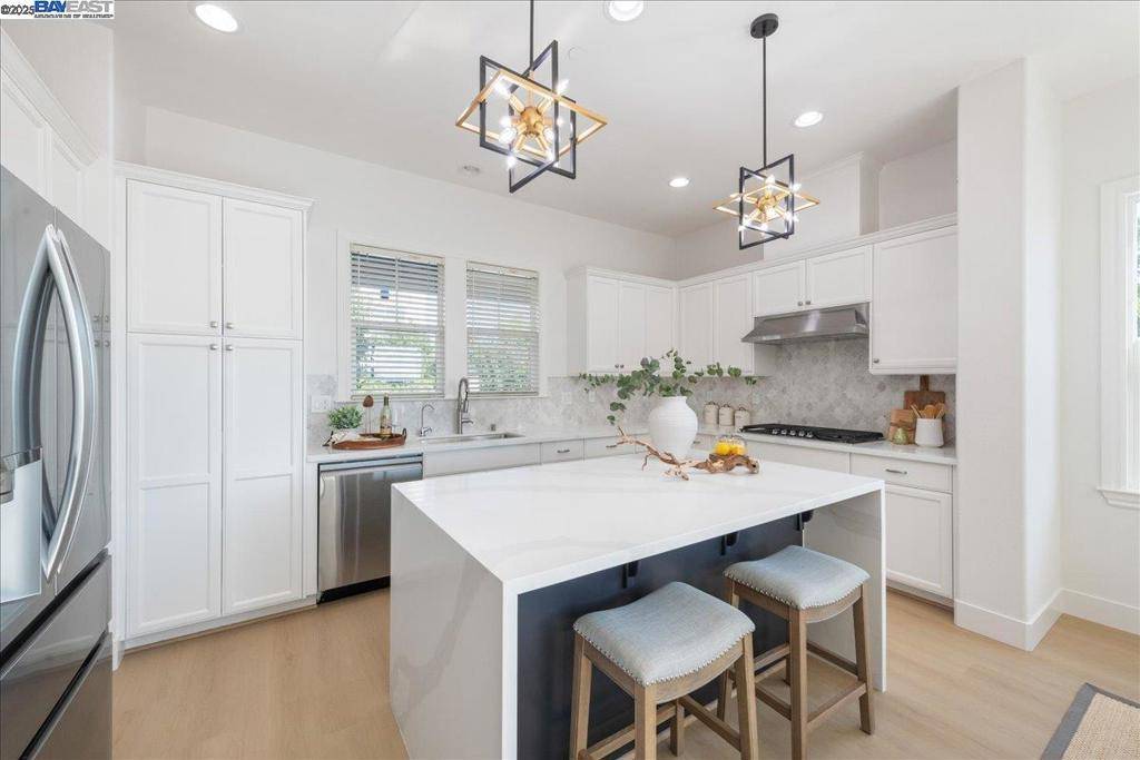 Dublin, CA 94568,4206 Sunset View Dr