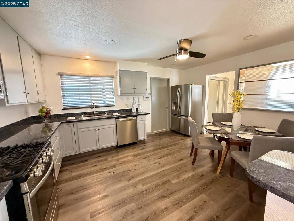 Pittsburg, CA 94565,172 YOSEMITE DR